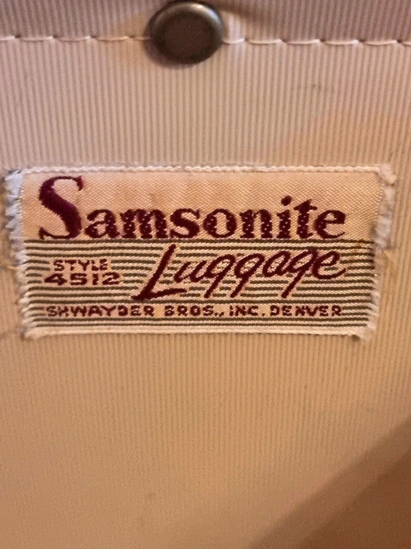 Vintage 50's Samsonite Canada Stratford Ont Train Travel Case