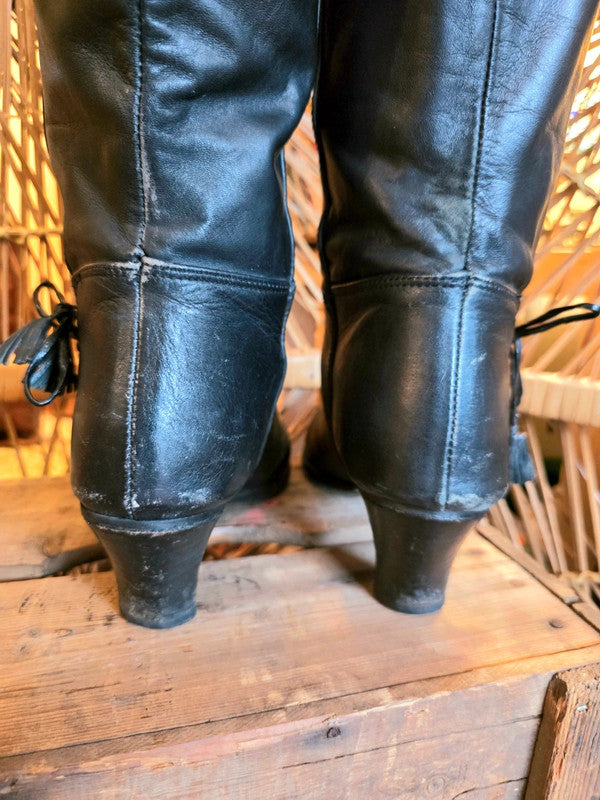 Vintage 80s Leather Pull up Boots