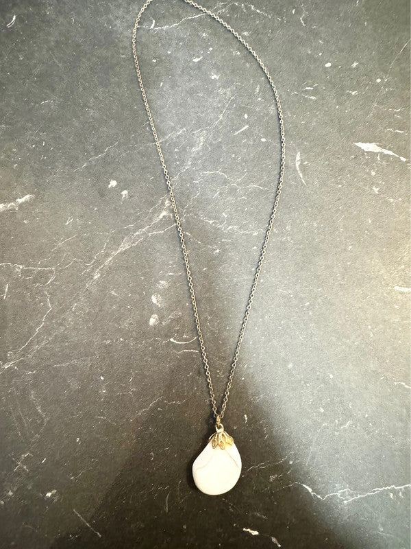 Vintage Stone Pendant Necklace