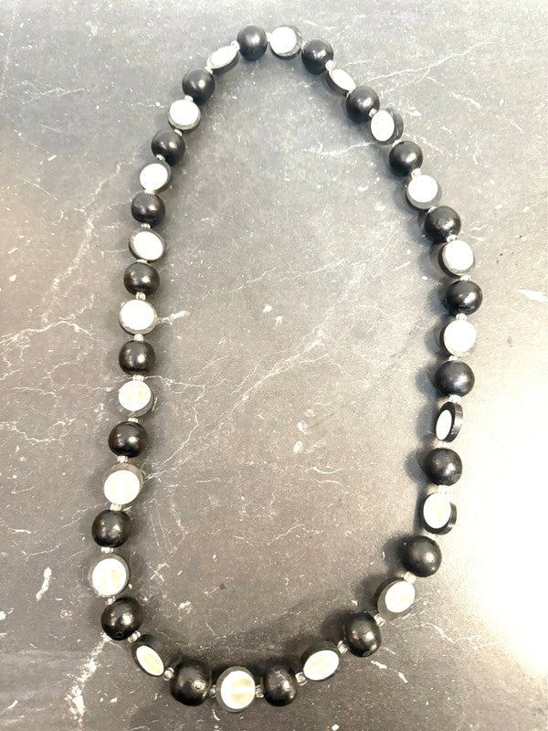 Vintage Beads Necklace