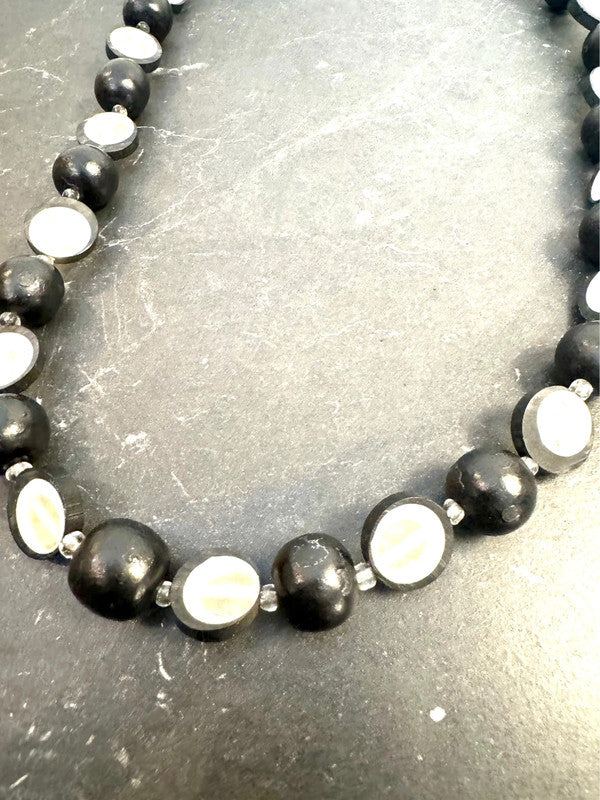 Vintage Beads Necklace