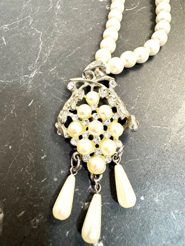 Vintage Pearl Necklace