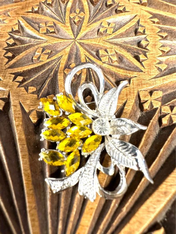 Vintage Brooch