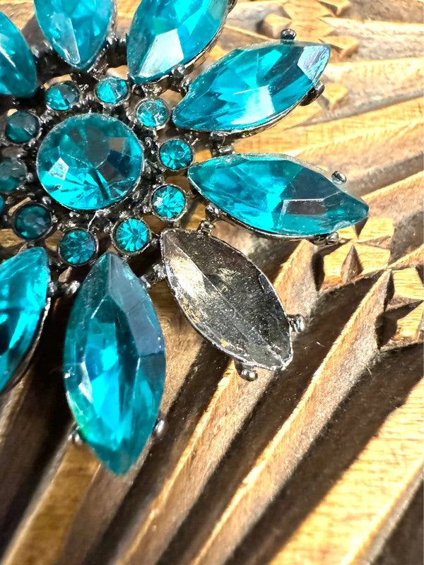 Vintage Flower Brooch