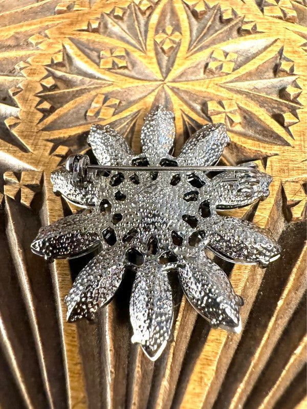 Vintage Flower Brooch
