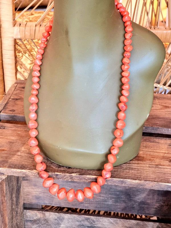 Vintage 60's Beads Necklace