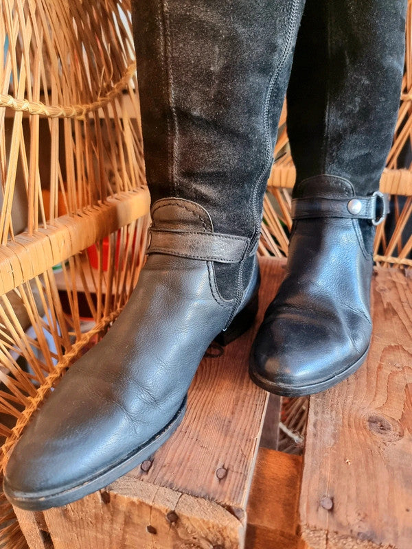 Vintage Via Vai Boots