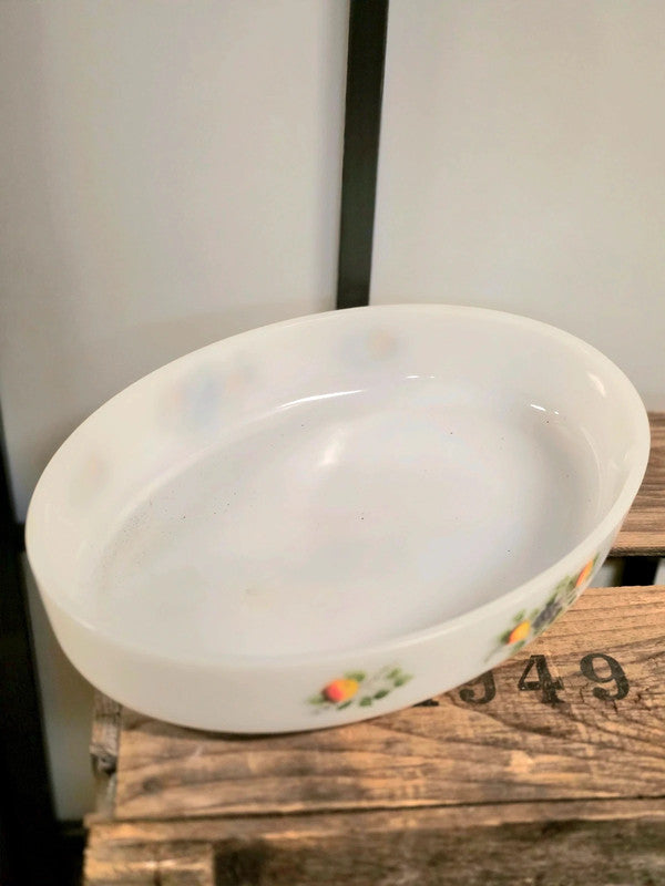 Brand new 70s Arcopal Fruits de France oval baking dish
