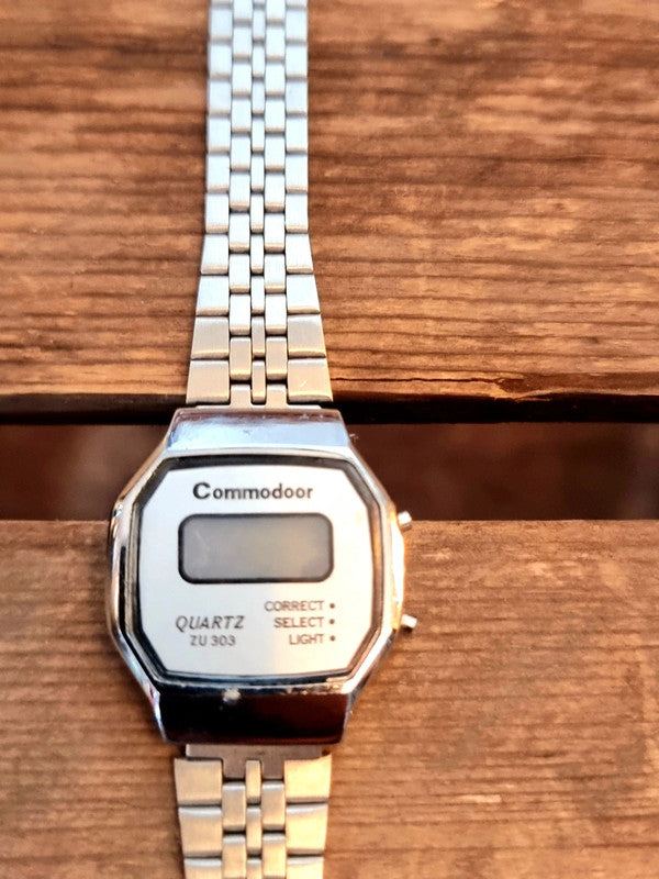 Vintage Commodoor Watch