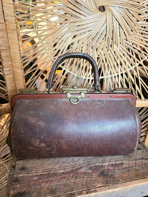 Vintage 30's Doctors Bag