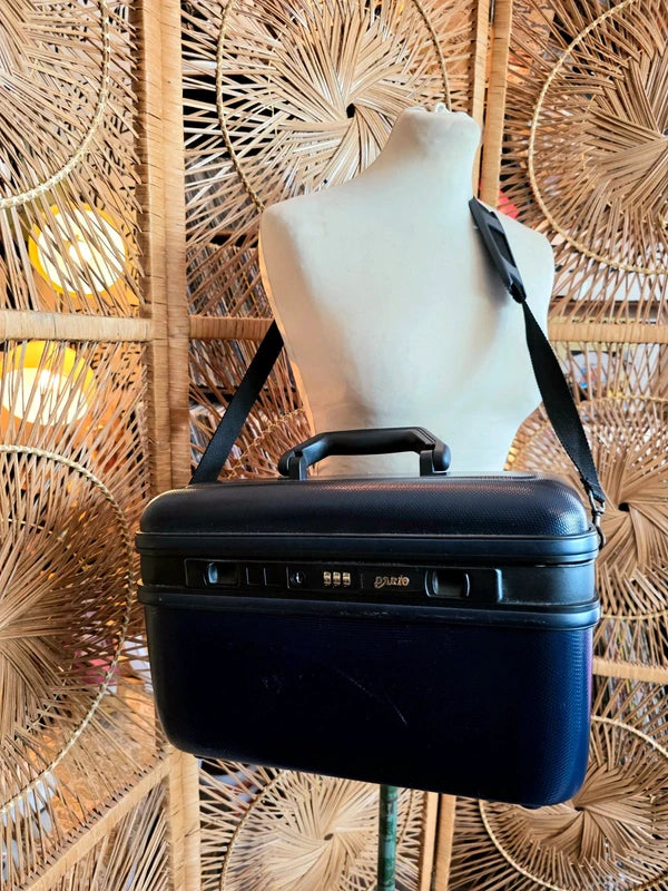 Vintage 70's Dario Beautycase
