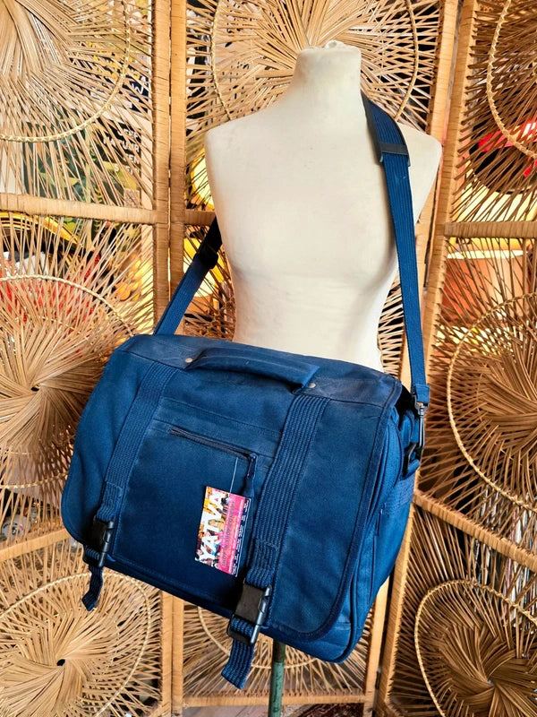 Vintage 90's Messenger Bag