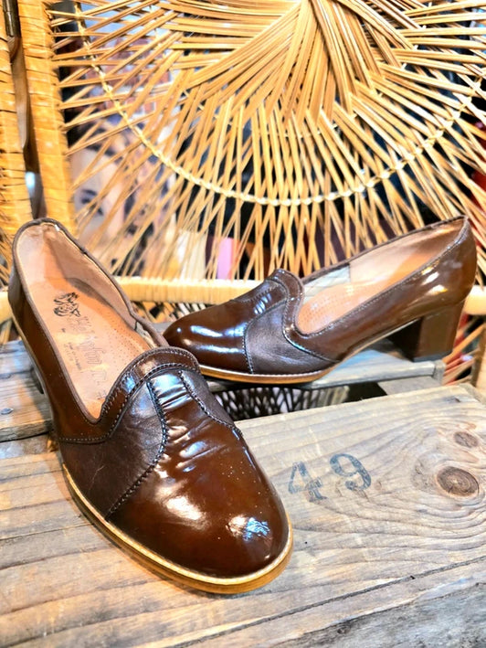 Vintage Deadstock Brand New 80's Helioform Heel Shoes