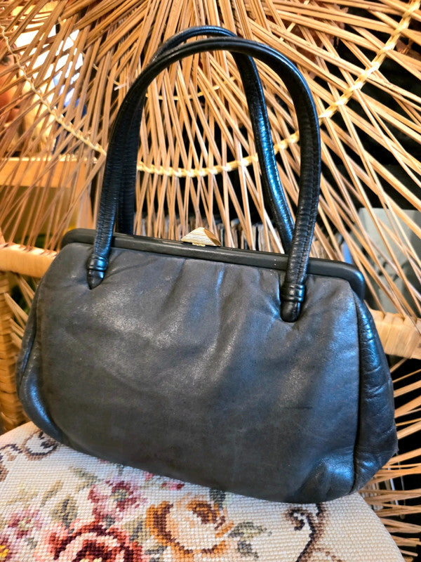 Vintage 50s / 60s Leather Handbag