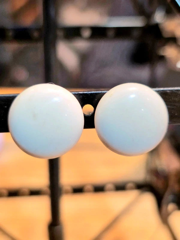 Vintage 80's Clip-On Earrings