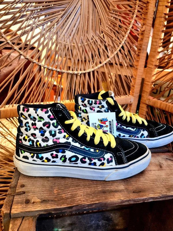 Vintage 90s Vans Off The Wall Unisex sneakers.