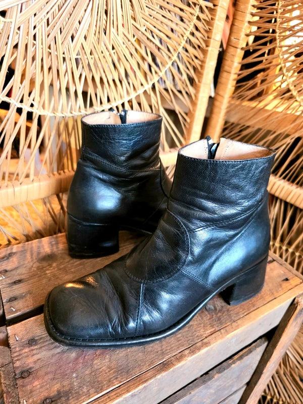 Vintage Y2K Dr Adam’s Block Heels
