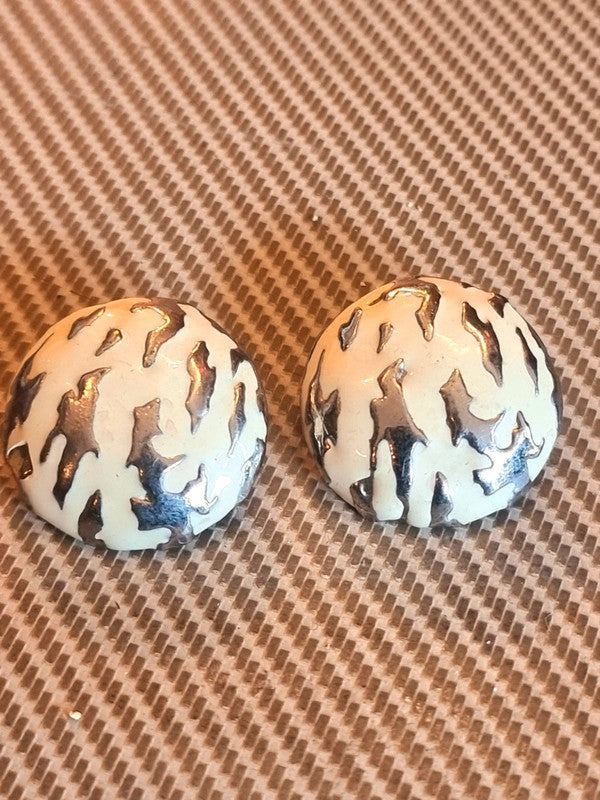 Vintage Clip On Earrings