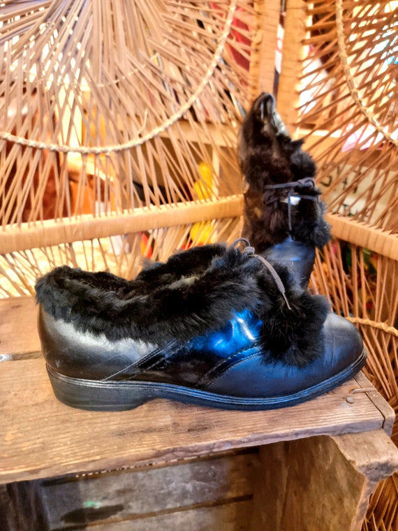 Vintage 1980s Spiess Modell Slip on Shoes