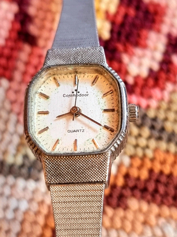 Vintage Commodoor Quartz Watch