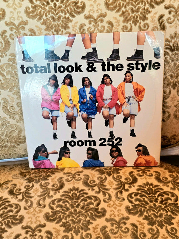 Total Look & The Style – Room 252 Vinyl Record