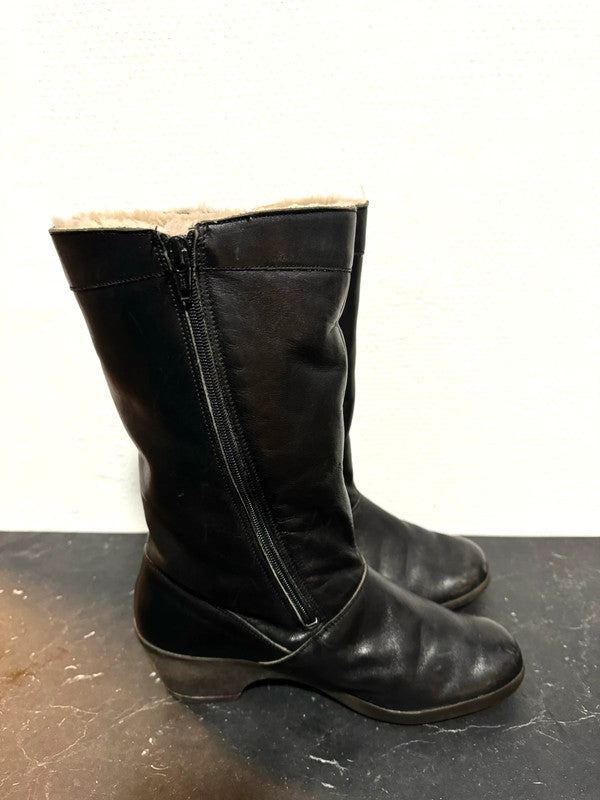 Vintage 80s zip up boots