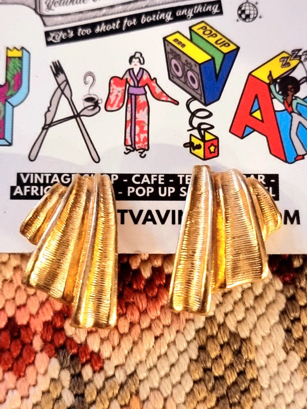 Vintage 80's Clip-On Earrings