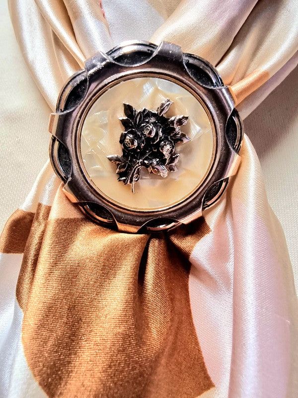 Vintage 50s / 60s Scarf Clip