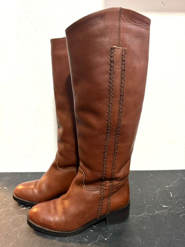 Vintage 80s pull up boots