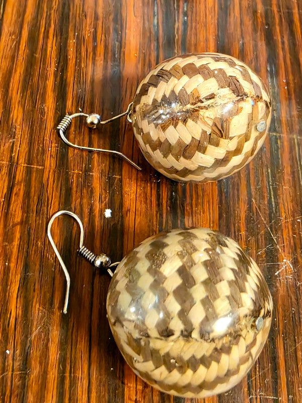 Retro Brand New Manouk Pierced Earrings