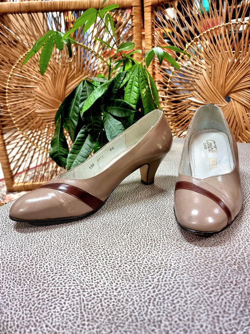 Vintage Canalli Footsafe Two-Tone Leather Kitten Heels Shoes