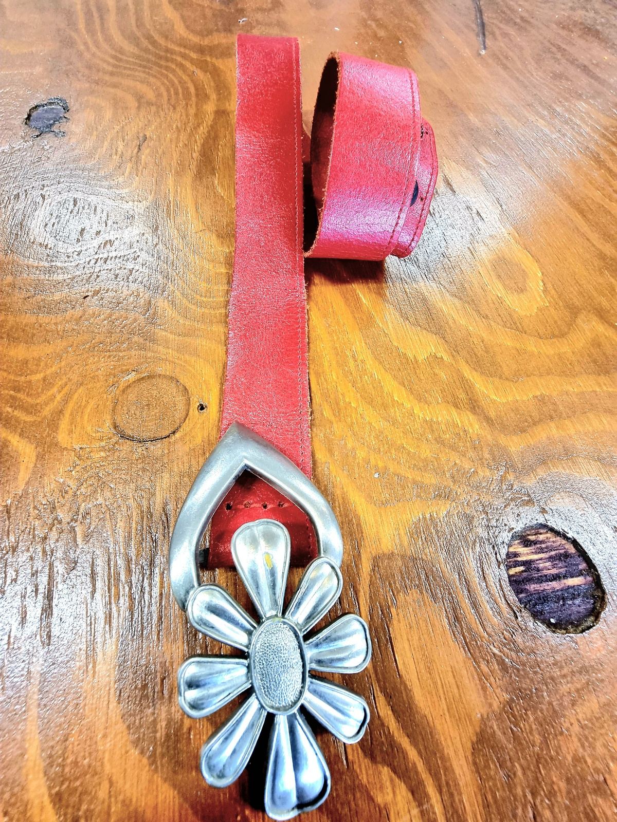 Vintage 80s Leather Belt
