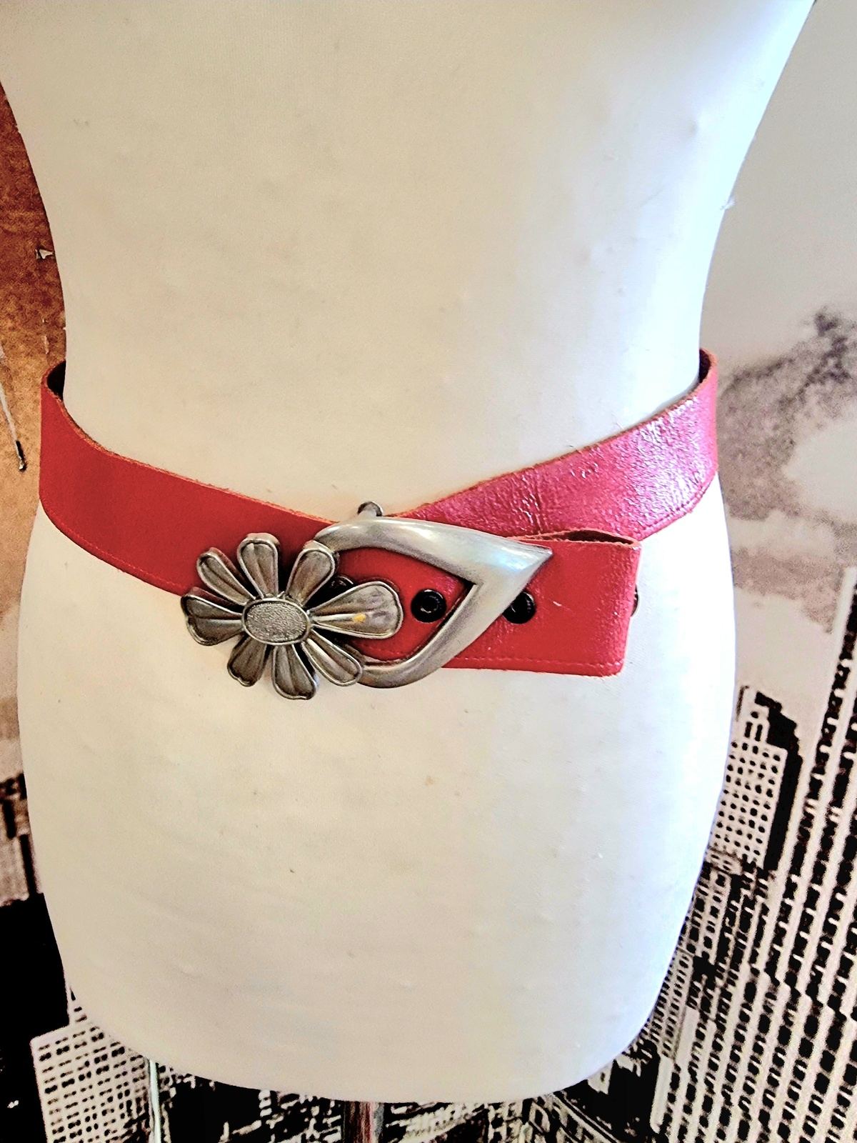 Vintage 80s Leather Belt