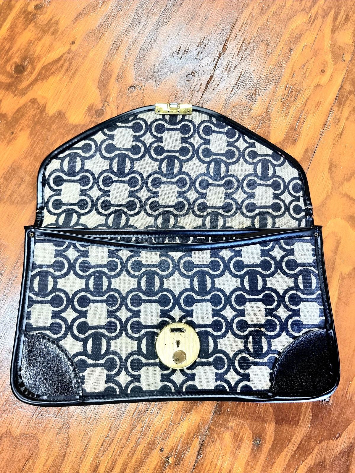 Vintage Clutch Bag