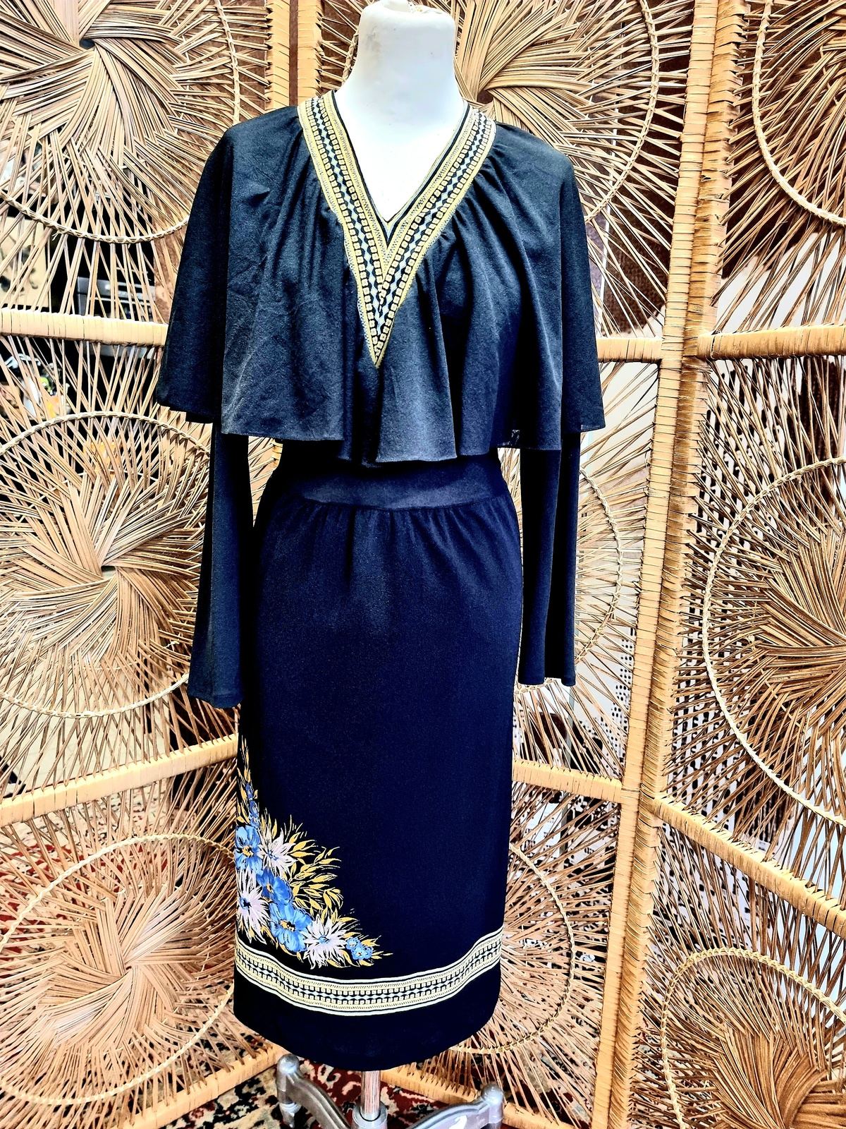 Vintage 1980's Collegio Favori Cape Dress
