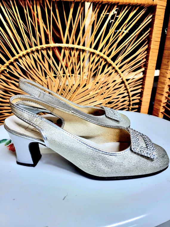 Vintage 60's Ringo Bell Slingback Shoes