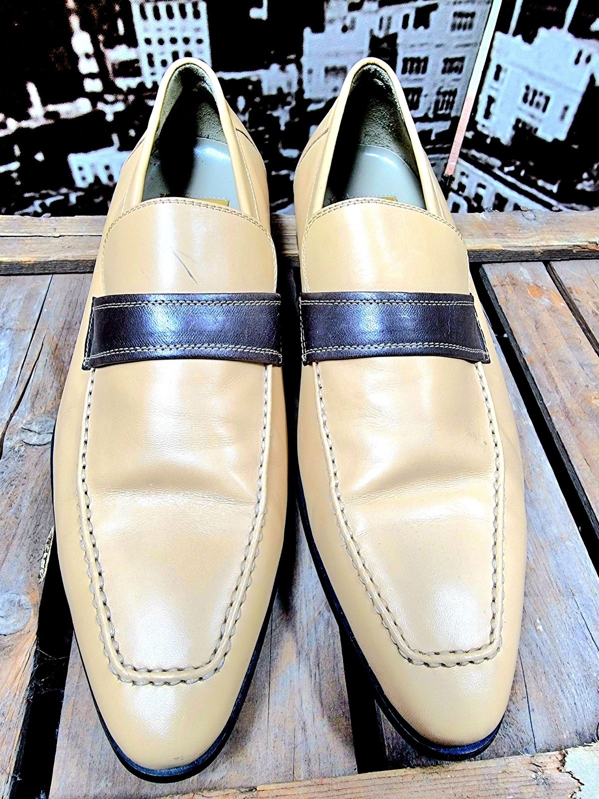 Mens shoes