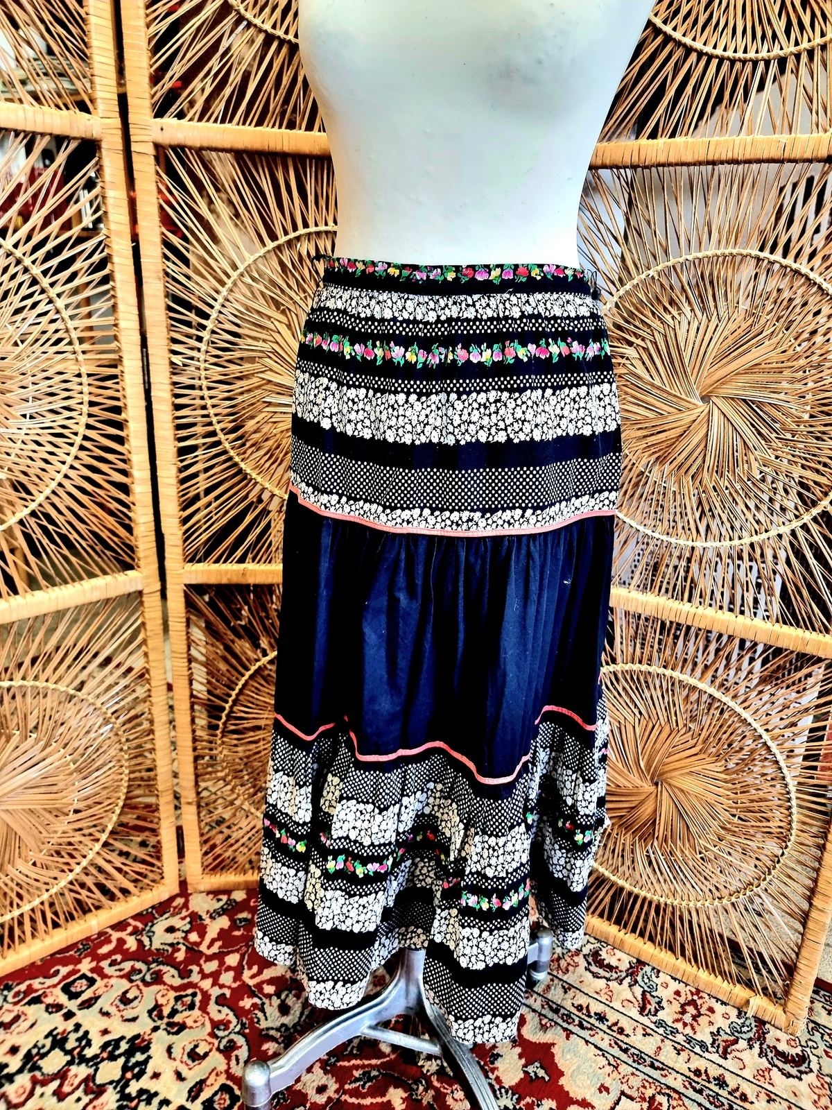 70s on sale 80s skirt