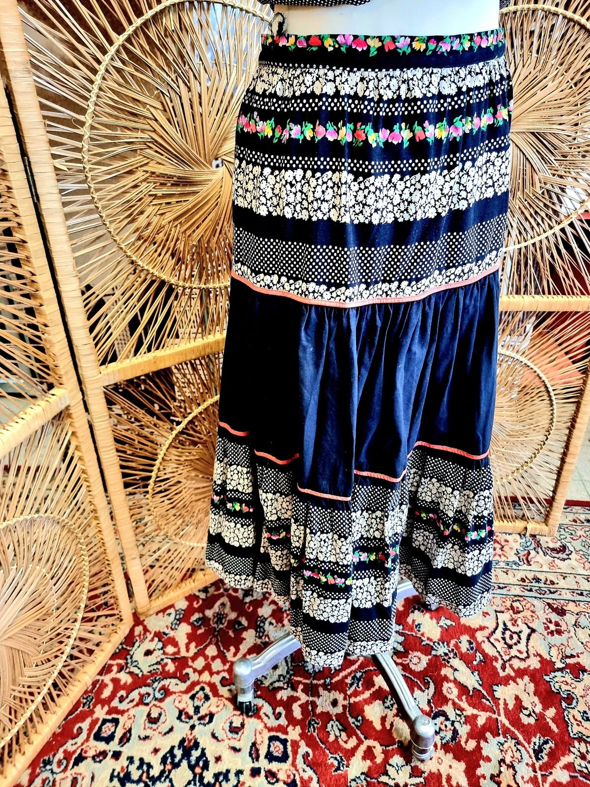 Vintage 70s / 80s Skirt