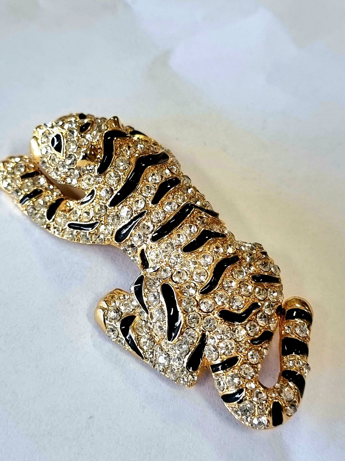 Brooch