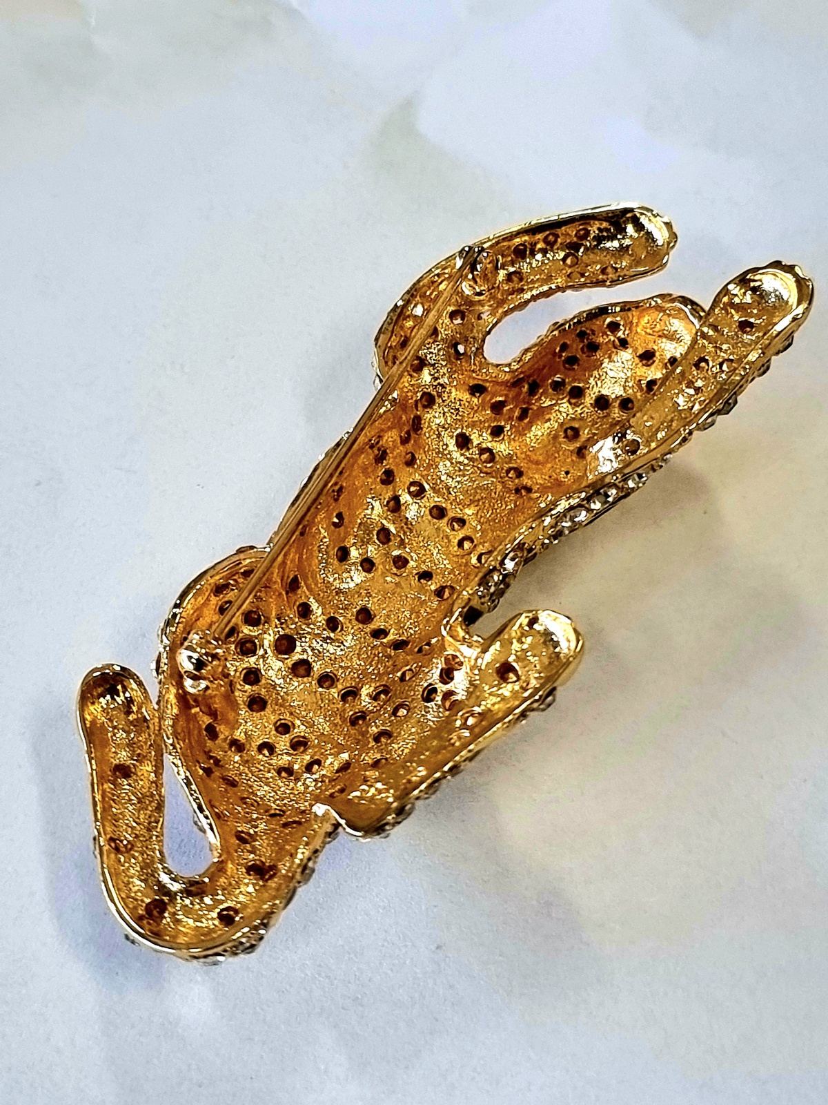 Brooch