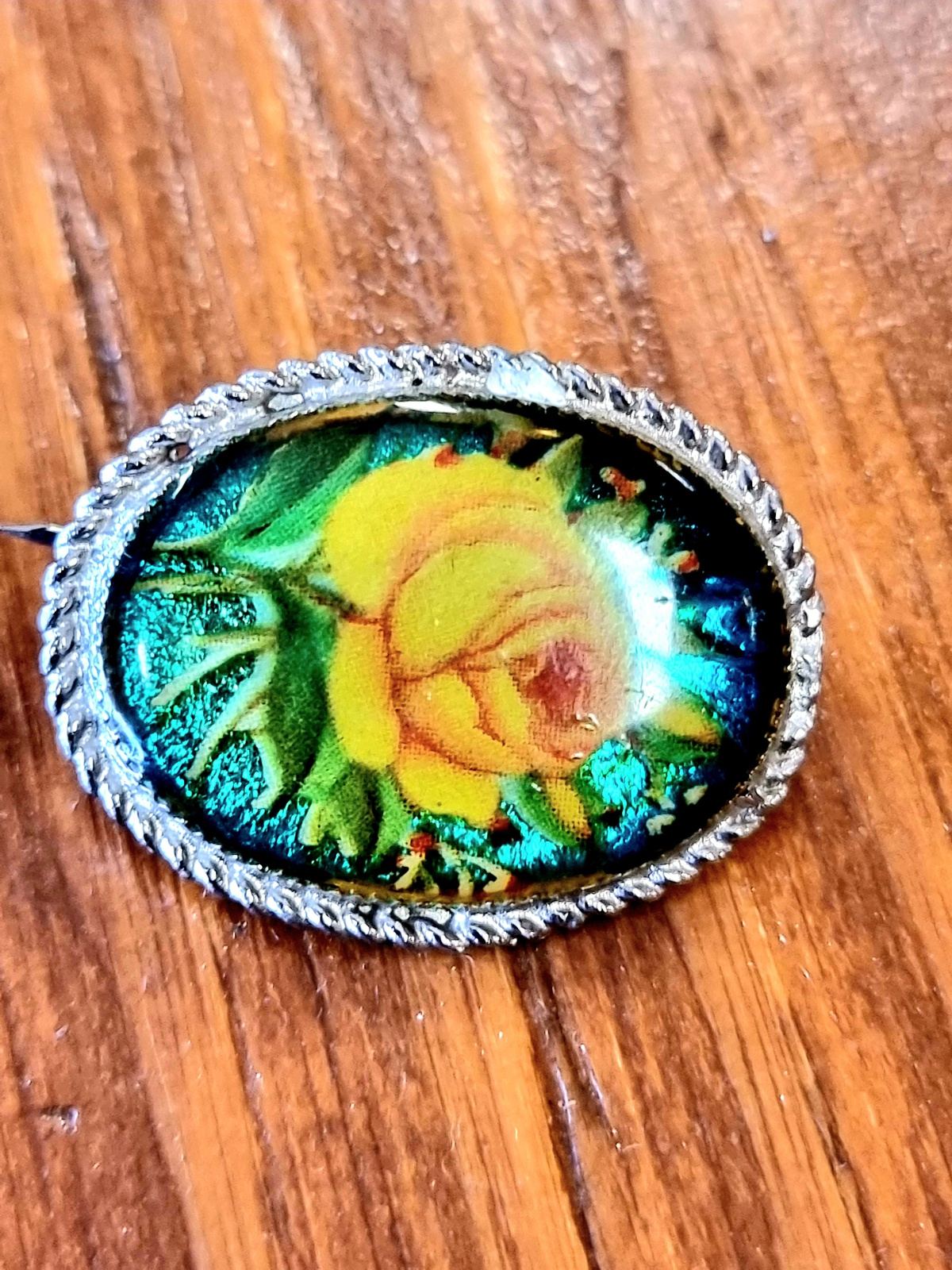 Brooch