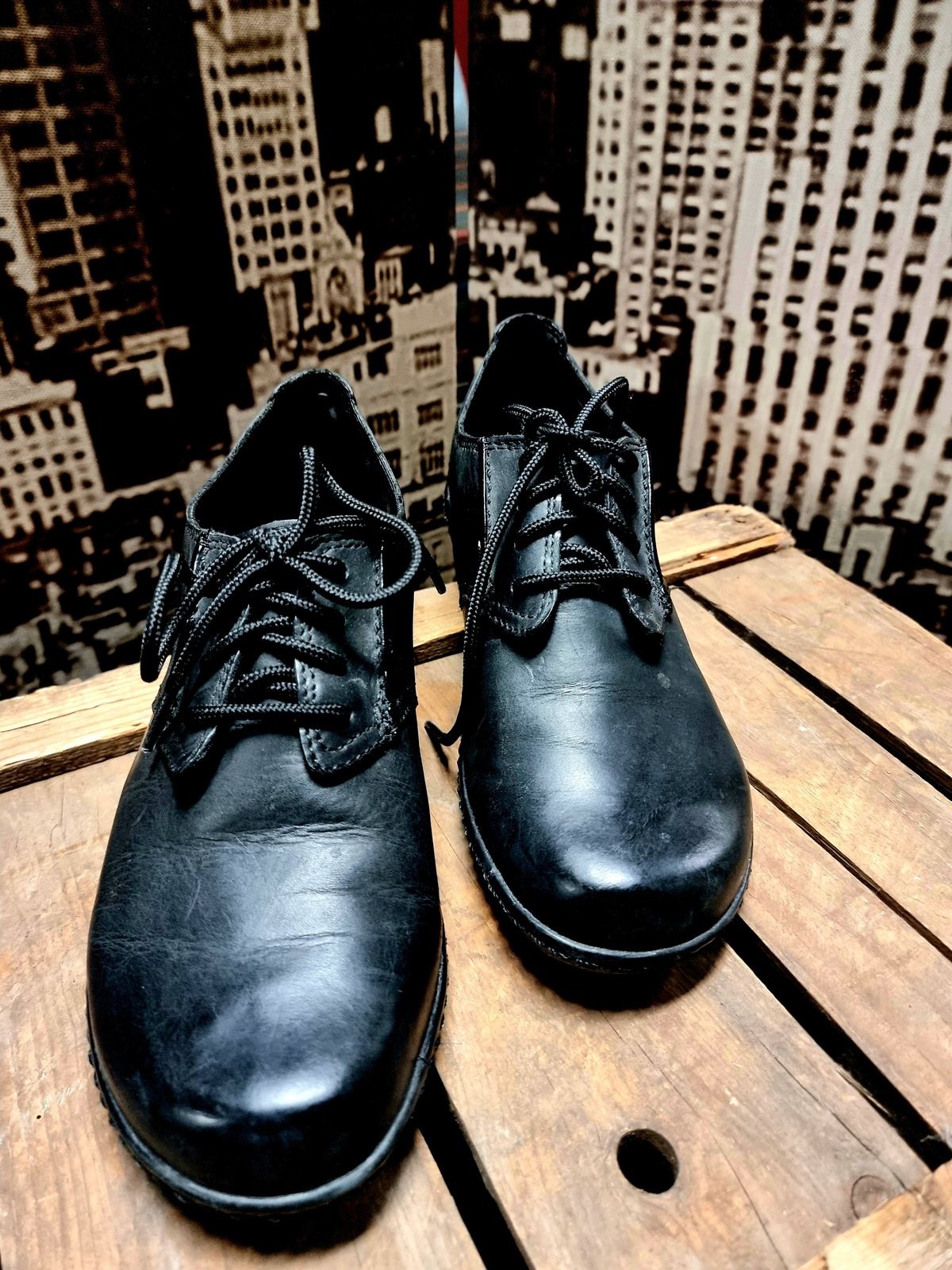 Clarks Active Air Gore-Tex Shoes
