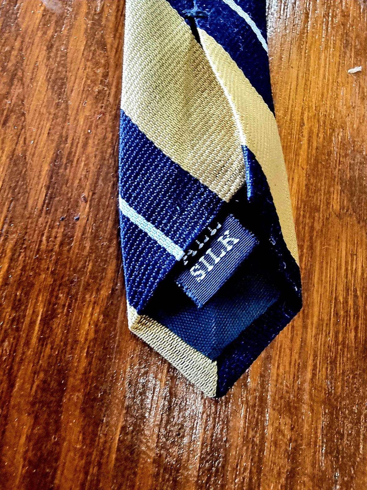 Tie