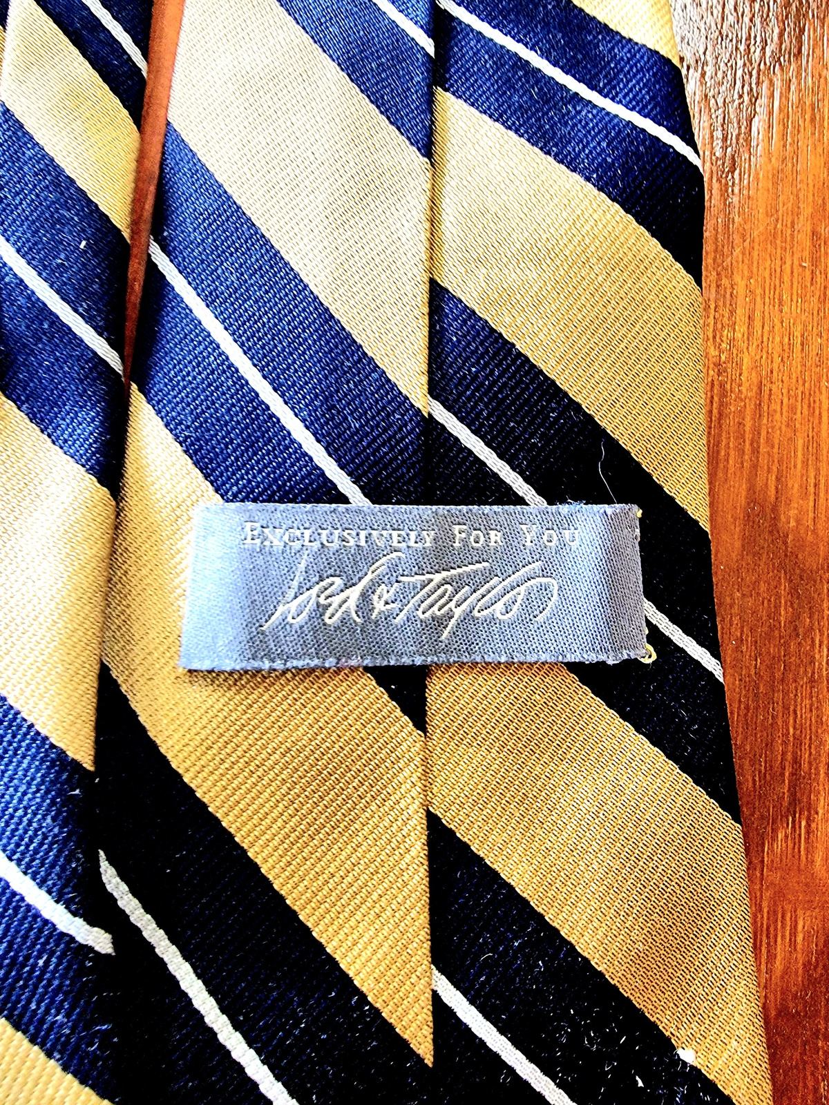 Tie