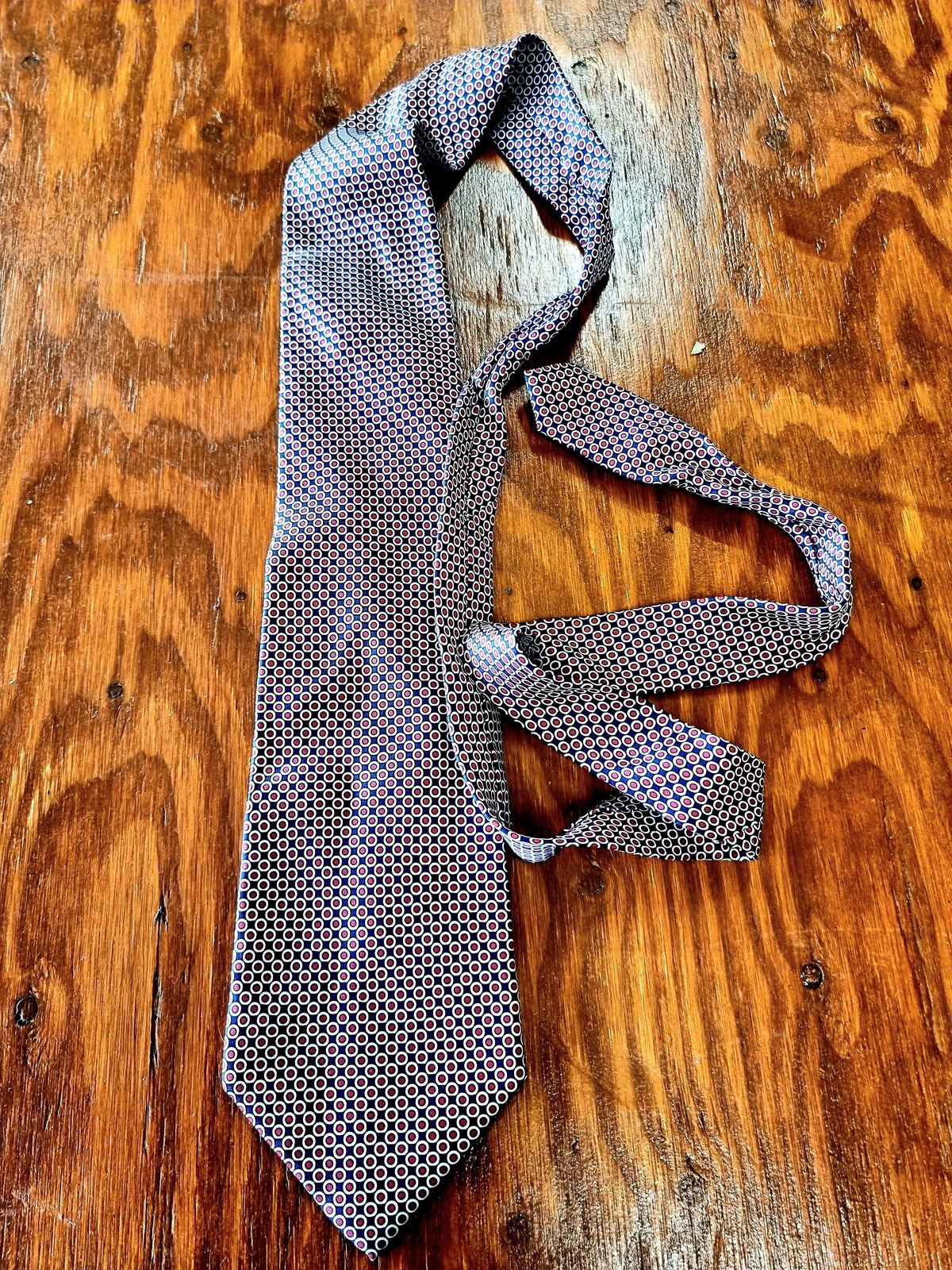 Tie