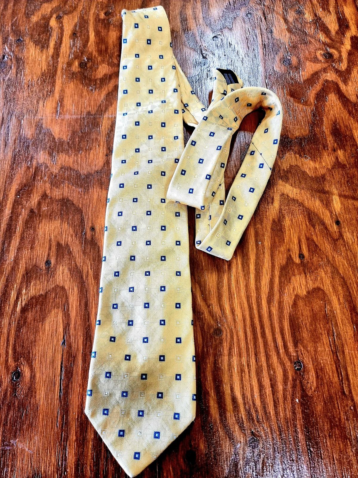 Tie