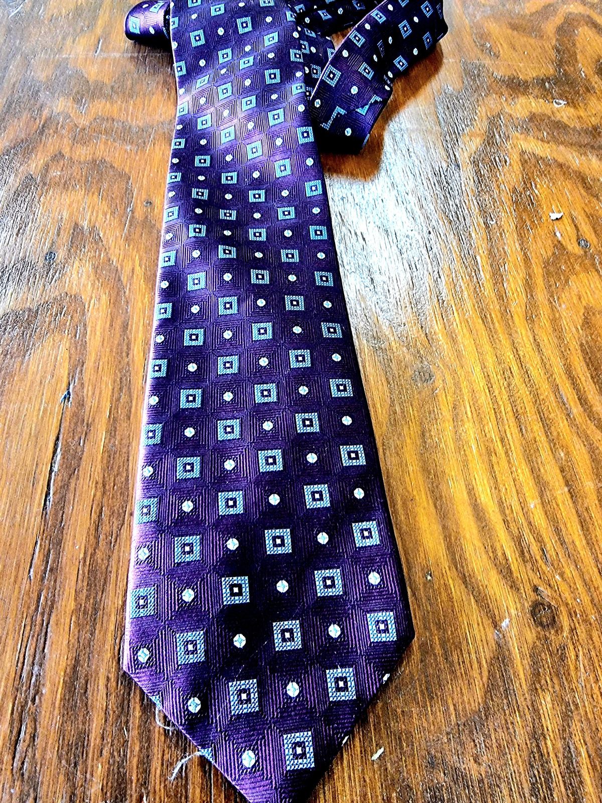 Tie