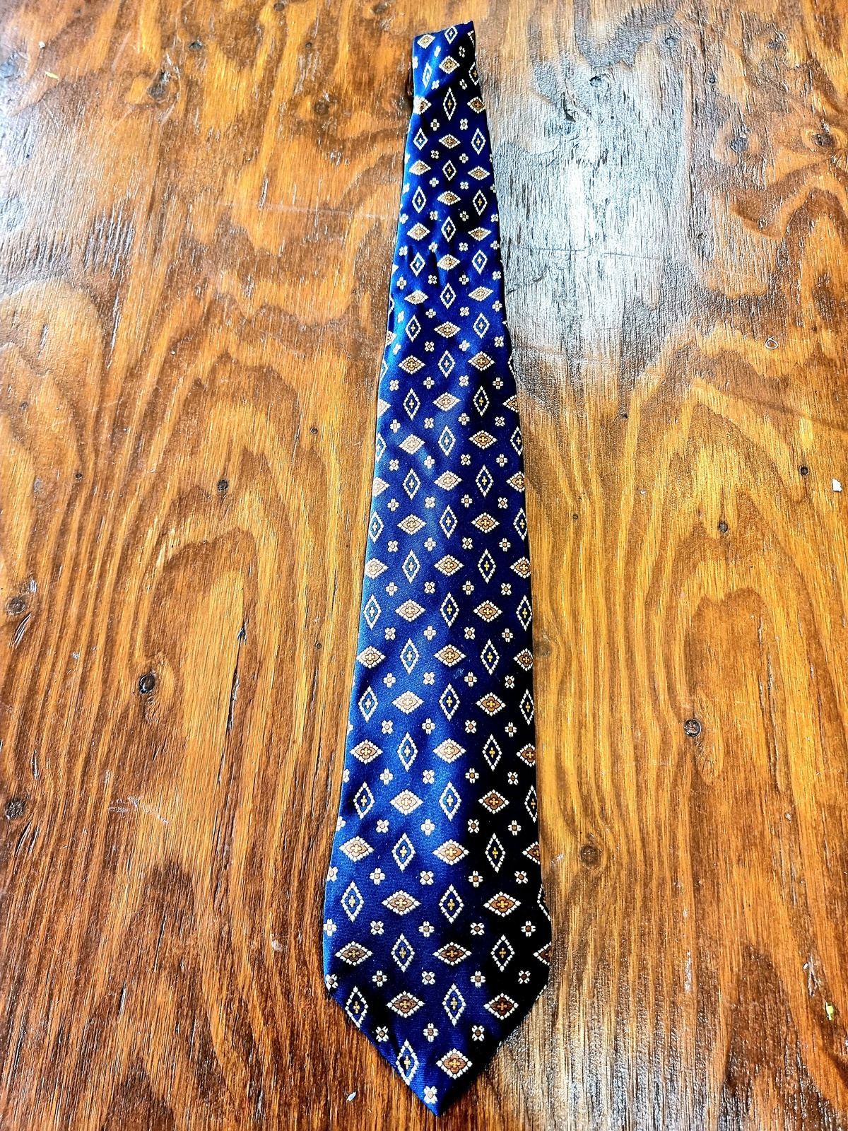 Tie