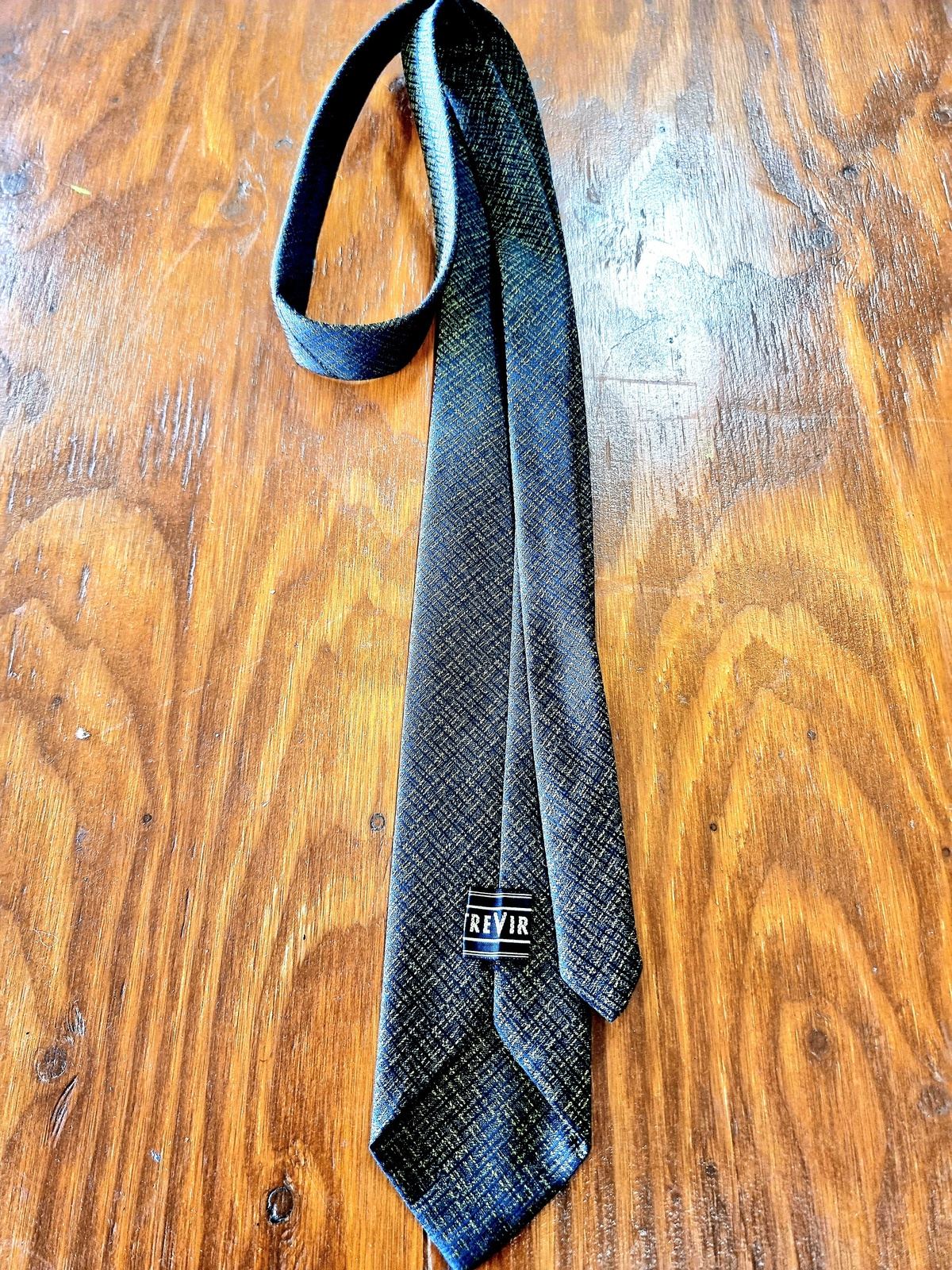 Tie